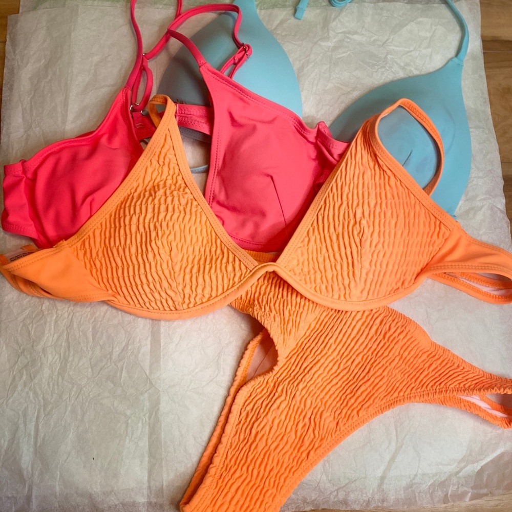 Bundle of Women’s Bathing Suit / Bikini Tops
